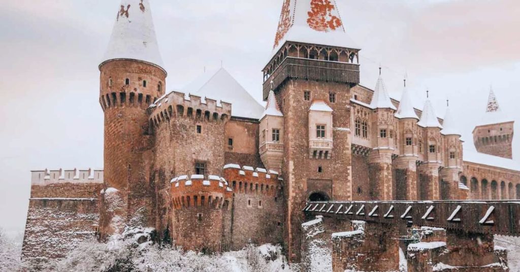Corvin Castle in winter